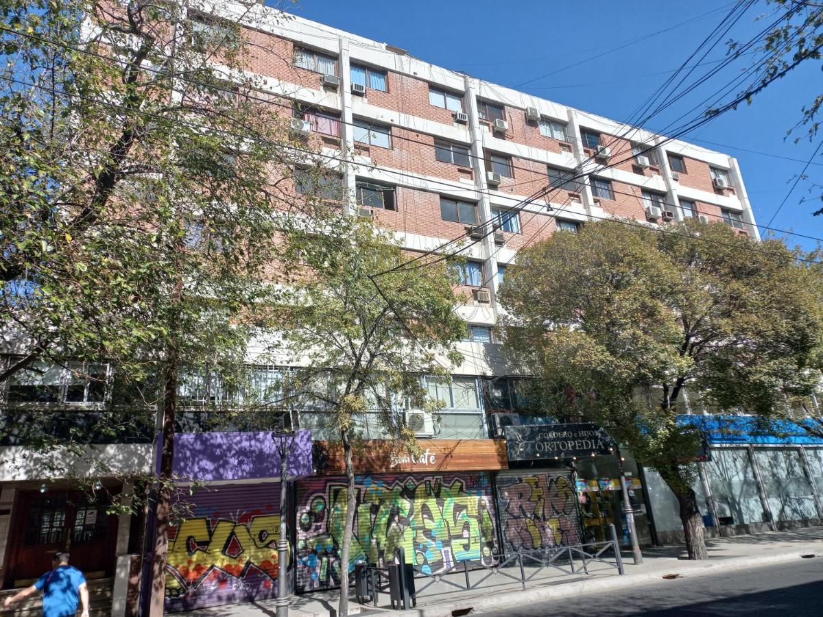 Mendoza 3 Dormitorios Con Balcones Y Alem Chic Monoambiente Y Mendoza Estudio Para 1 3 Apartamentos Buitenkant foto